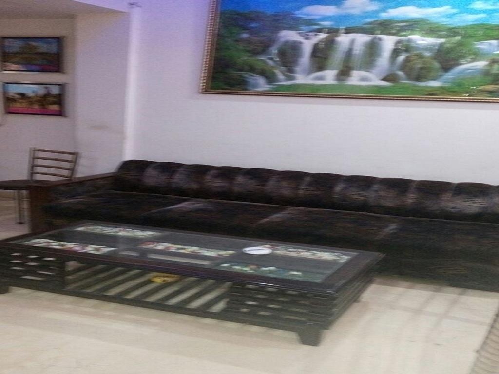 Hotel Parth Palace Neu-Delhi Exterior foto